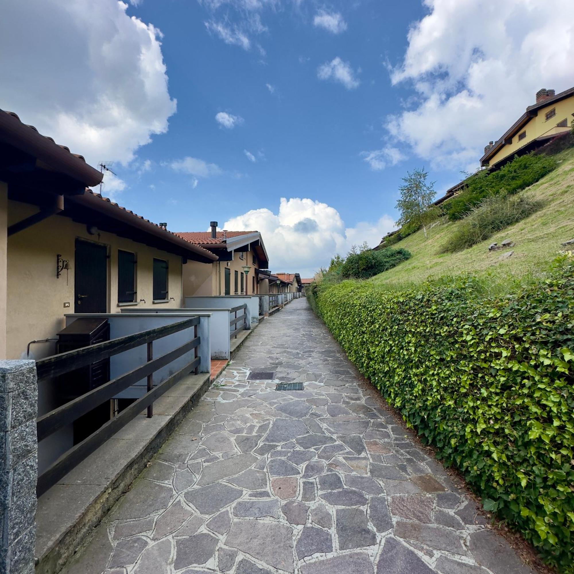 Panorama 1200, In The Heart Of The San Fermo Hills Apartment Adrara San Rocco Bagian luar foto